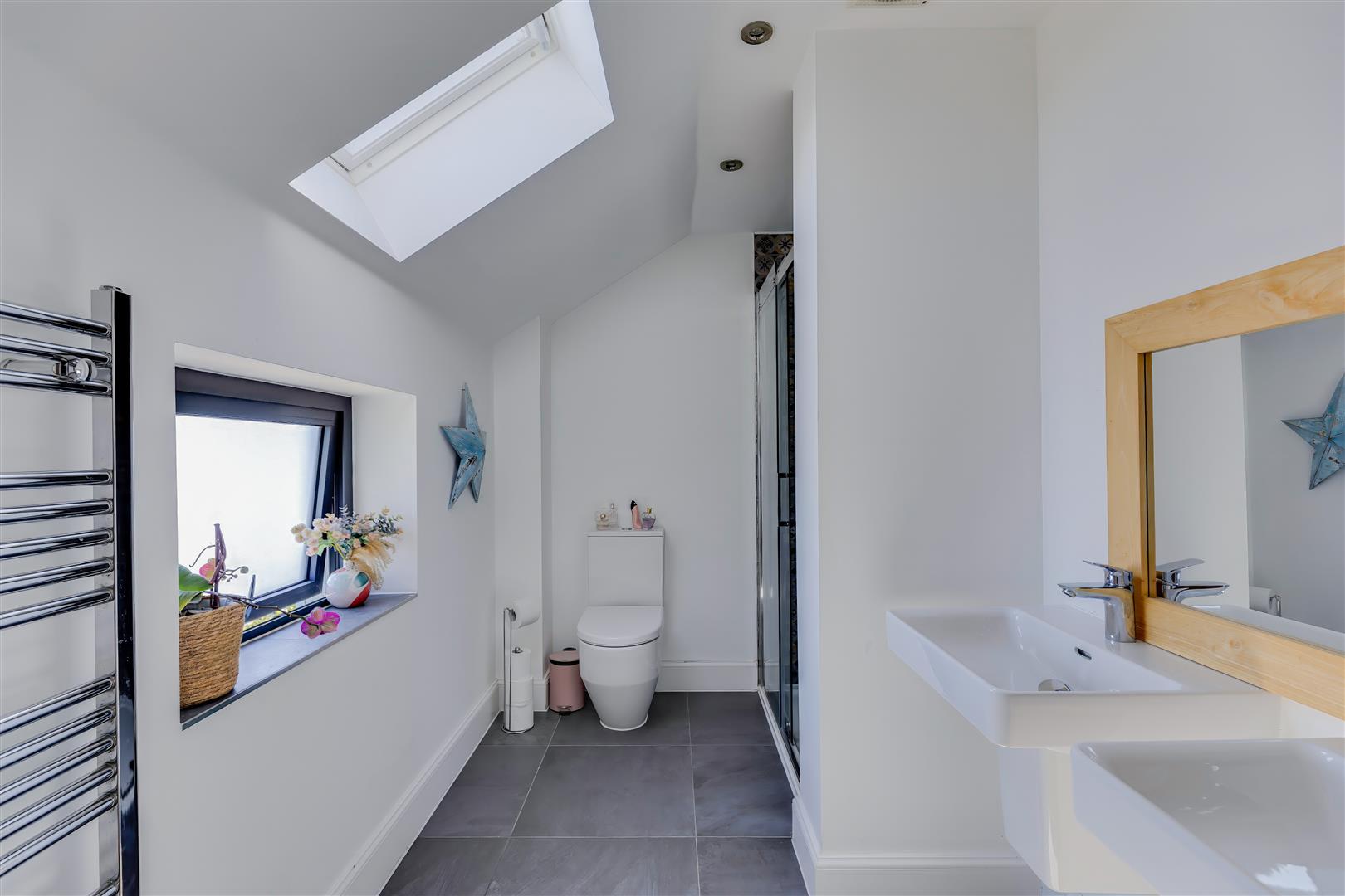 Craig Yr Eos Avenue, Ogmore by Sea, Vale of Glamorgan, CF32 0PF